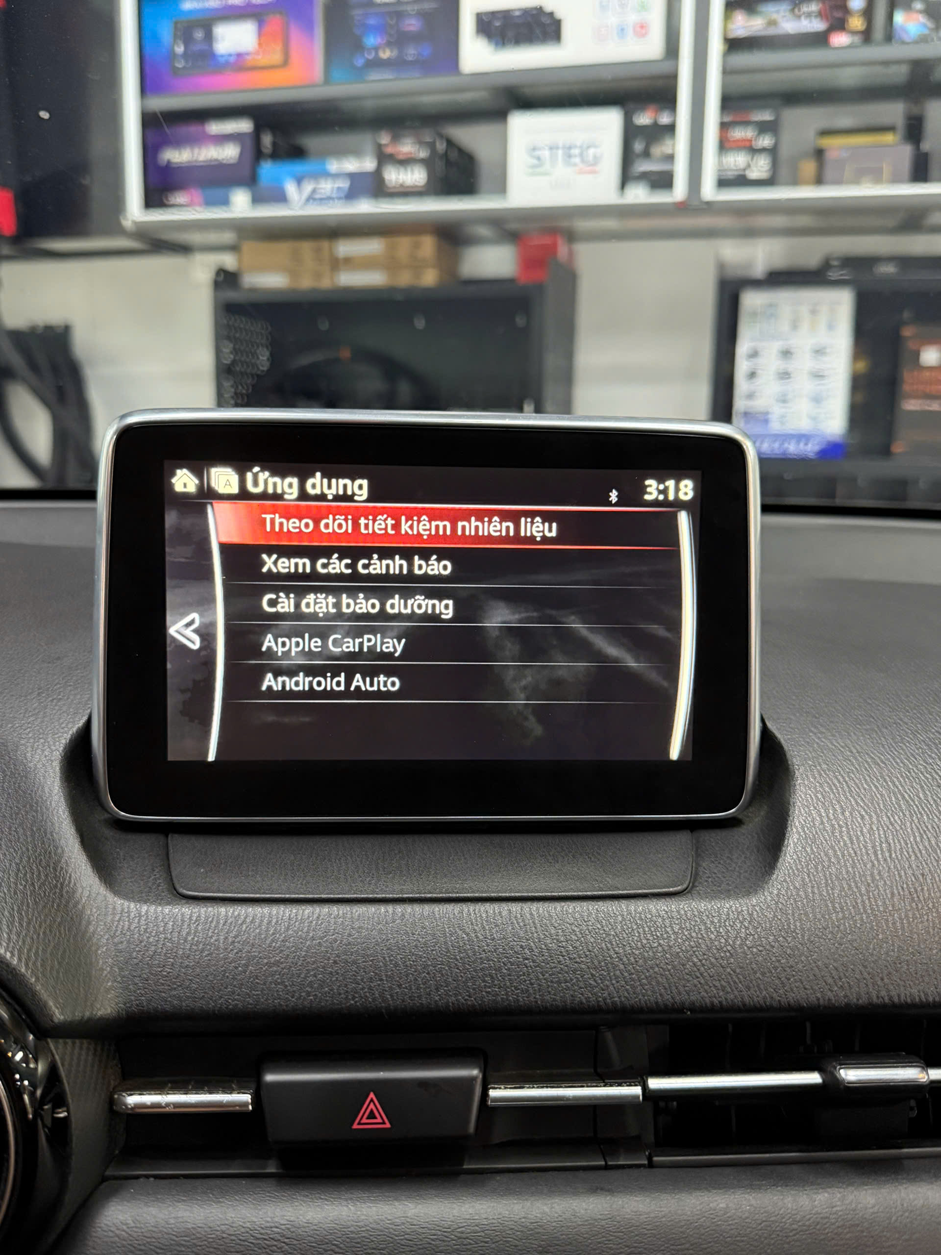 MAZDA 2 NÂNG CẤP COMBO APPLE CARPLAY CHÍNH HÃNG+ ANDROID BOX FULL GIẢI TRÍ BẢN ĐỒ BÁO TỐC ĐỘ VIETMAP LIVE BẢN QUYỀN - Ảnh 2