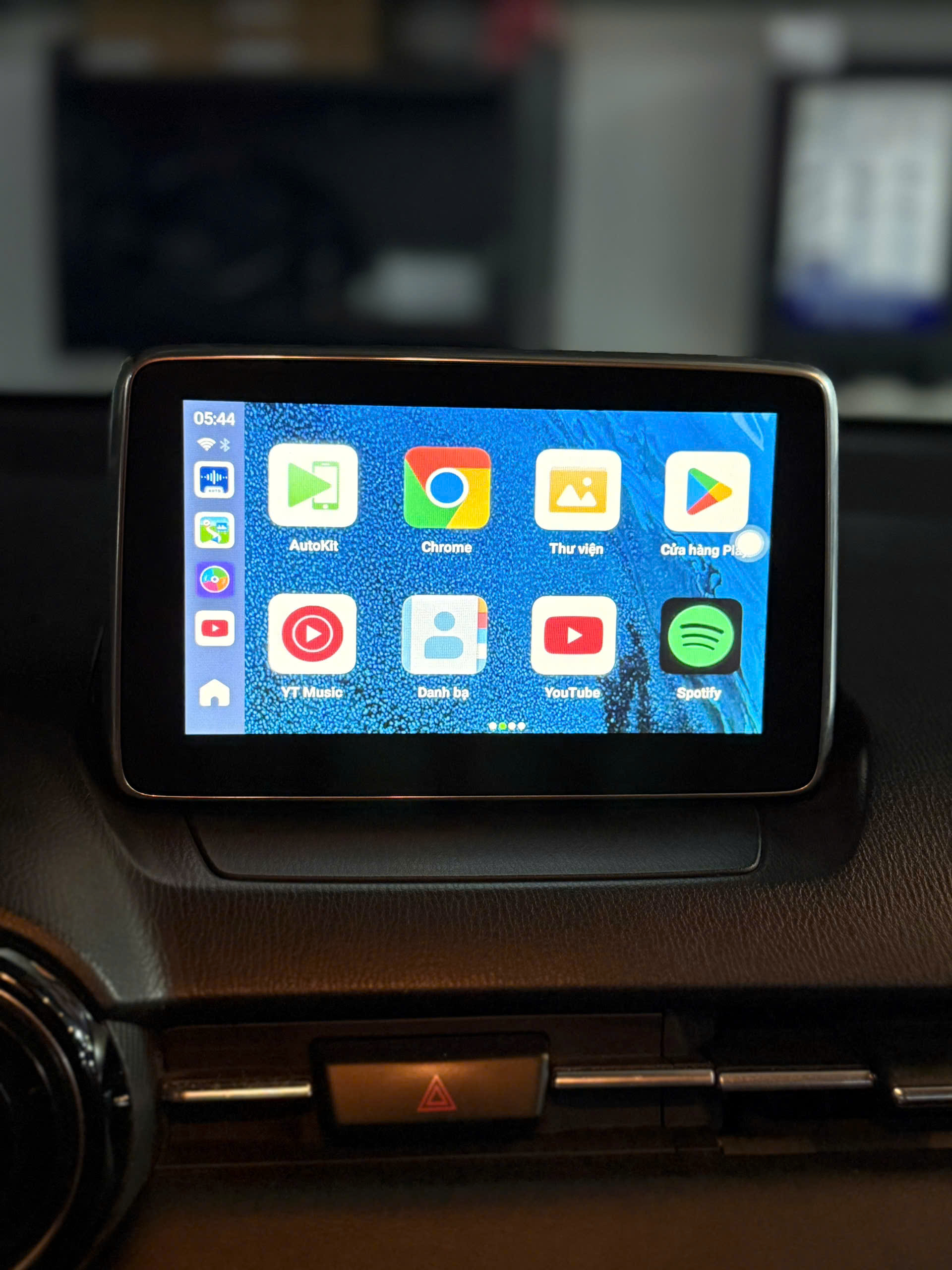 MAZDA 2 NÂNG CẤP COMBO APPLE CARPLAY CHÍNH HÃNG+ ANDROID BOX FULL GIẢI TRÍ BẢN ĐỒ BÁO TỐC ĐỘ VIETMAP LIVE BẢN QUYỀN - Ảnh 5