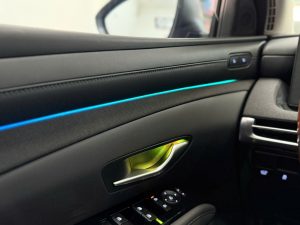 Alternative view of LED NỘI THẤT AMBIENT LIGHT THANH LED THẾ HỆ MỚI 2025 V4 22-24 CHI TIẾT CHO HUYNDAI TUCSON