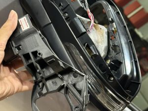 Nâng Cấp Gương Cơ Lên Gương Điện Toyota Hilux 2025