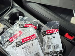 HỆ THỐNG CẢM BIẾN ÁP SUẤT LỐP (TPMS) CHÍNH HÃNG CHO FORD EVEREST SPORT 2025